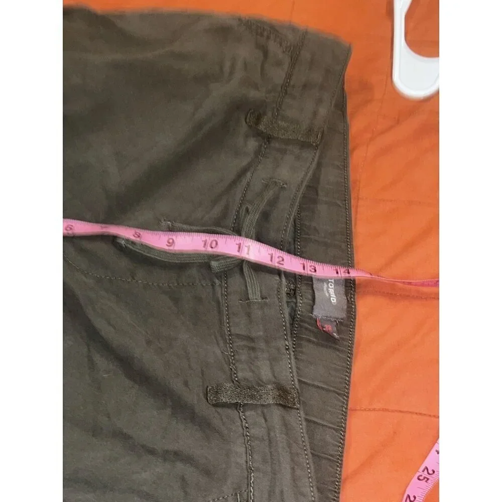 Torrid Olive Cargo Adjustable Waist Lightweight Cotton Blend Women's Pants Size